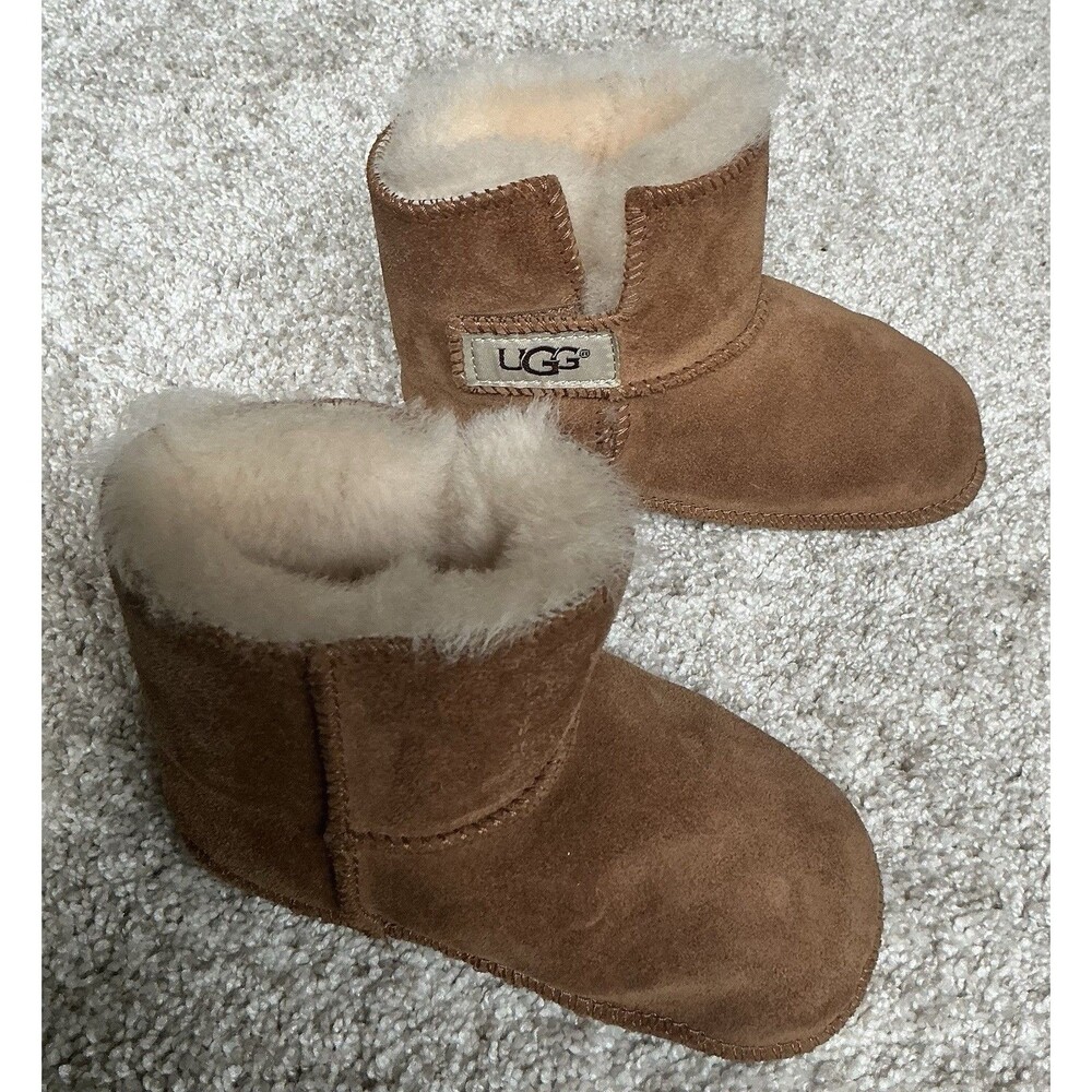UGG Erin Mini Brown Boot Kids Size 7 Large Slip On Shoes EUC